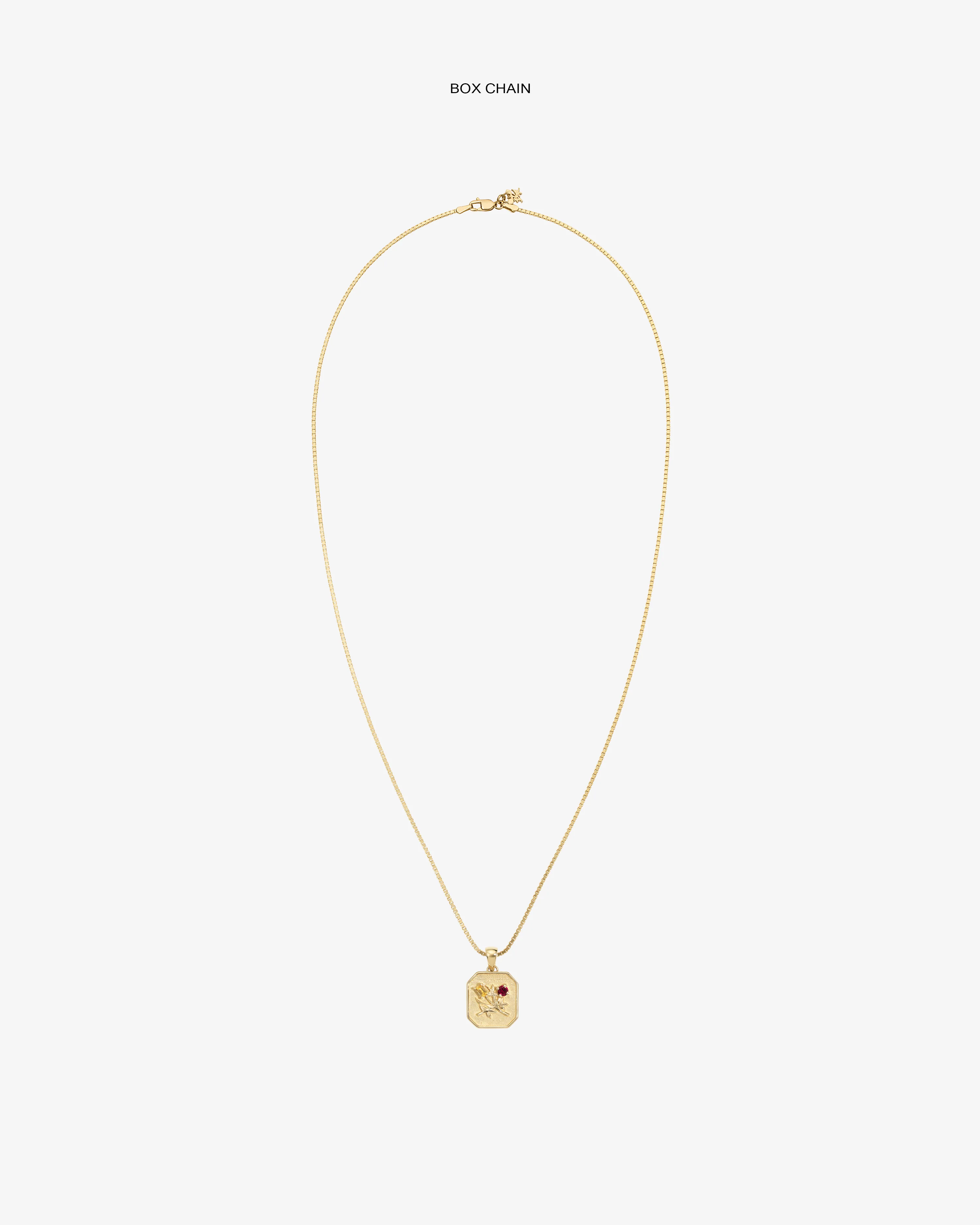 14Kt Gold Queens Crest Relief Pendant - Image 4
