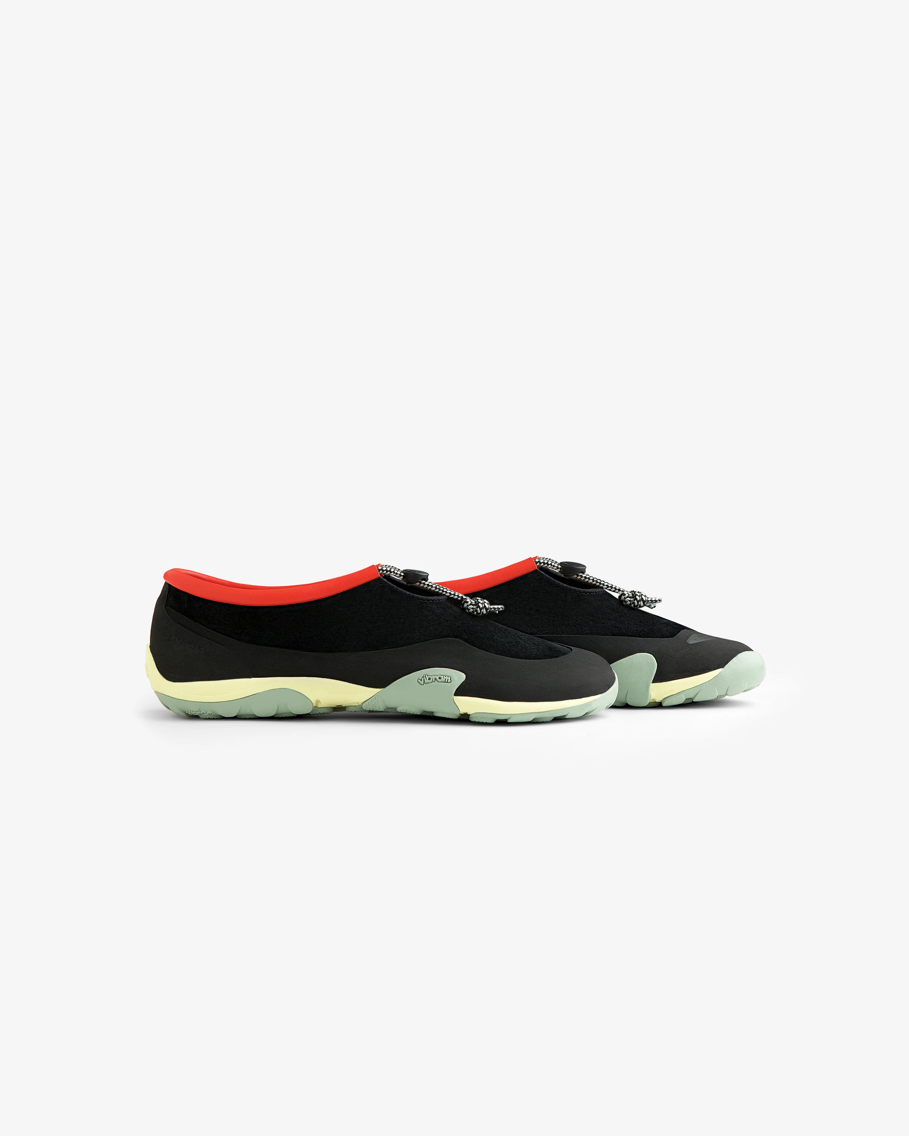 ALD / New Balance MT10T Sport Shoe - Image 4