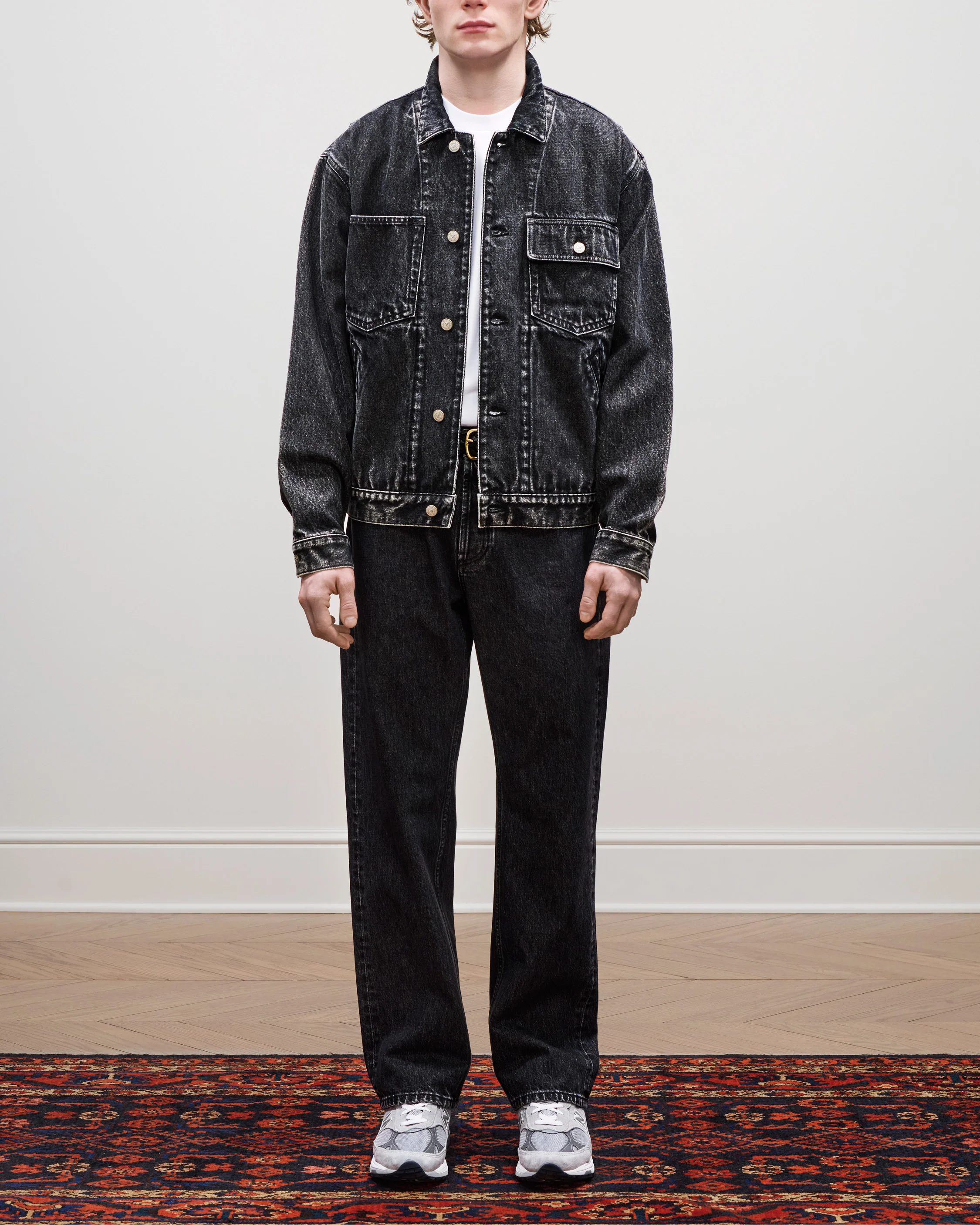 Denim      Trucker      Jacket - Image 3