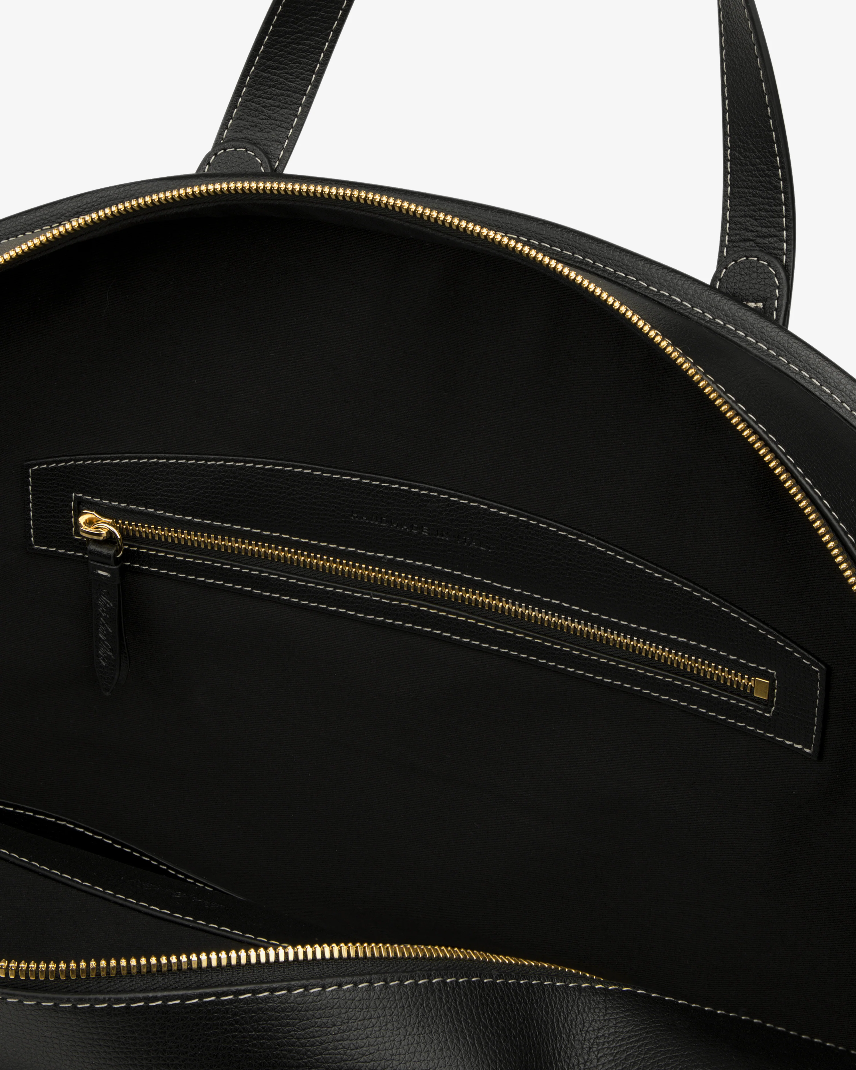 Full Grain Leather Weekender Bag - Image 9
