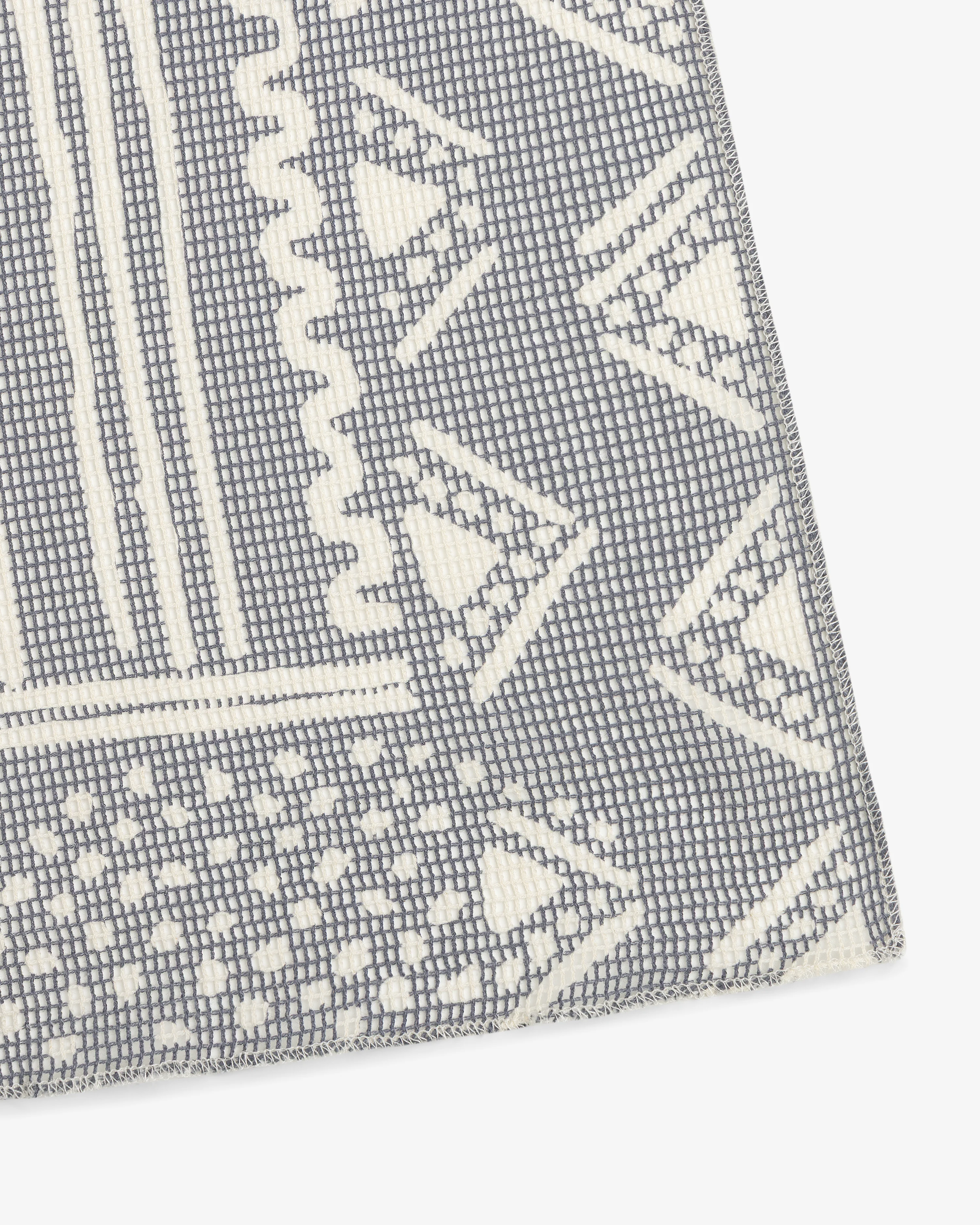Mesh Tapestry Bandana - Image 3