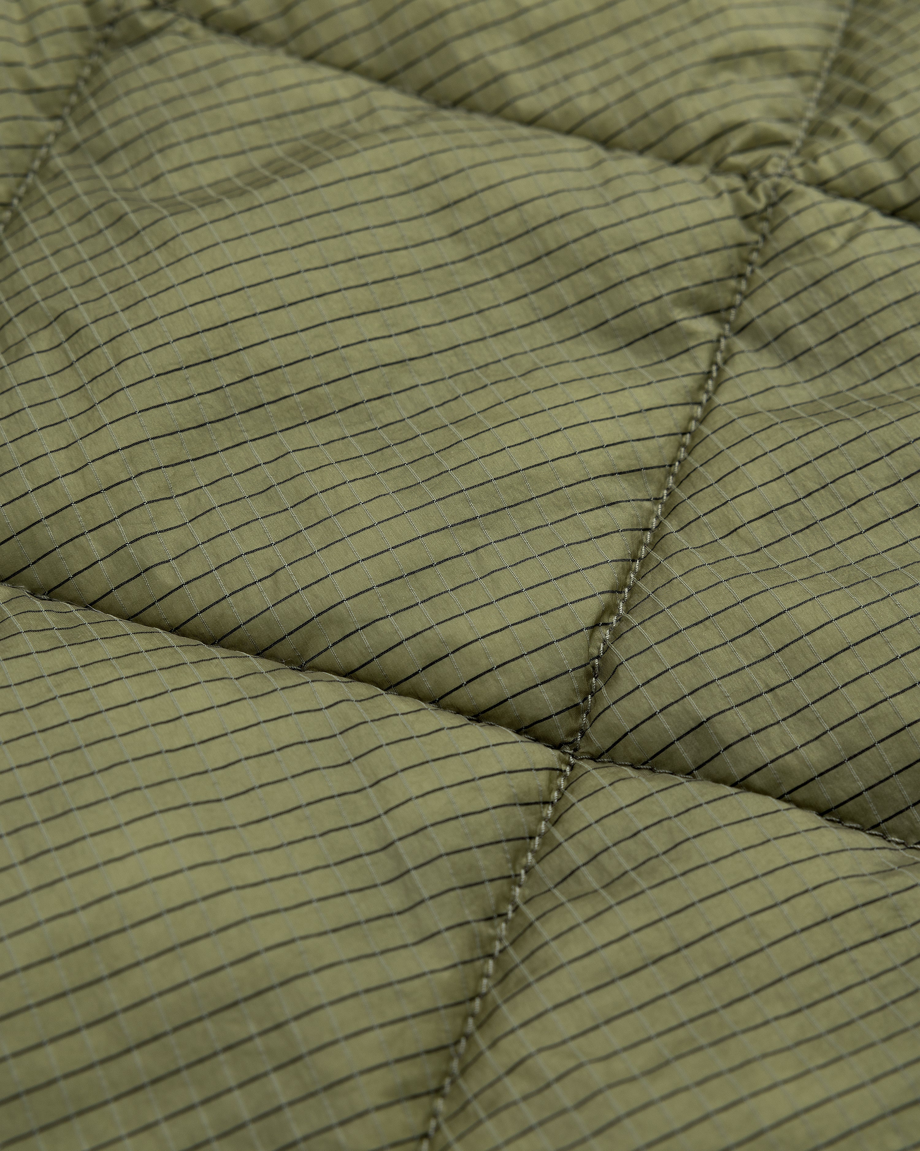 Nylon Quilted Unisphere Jacket - Image 6