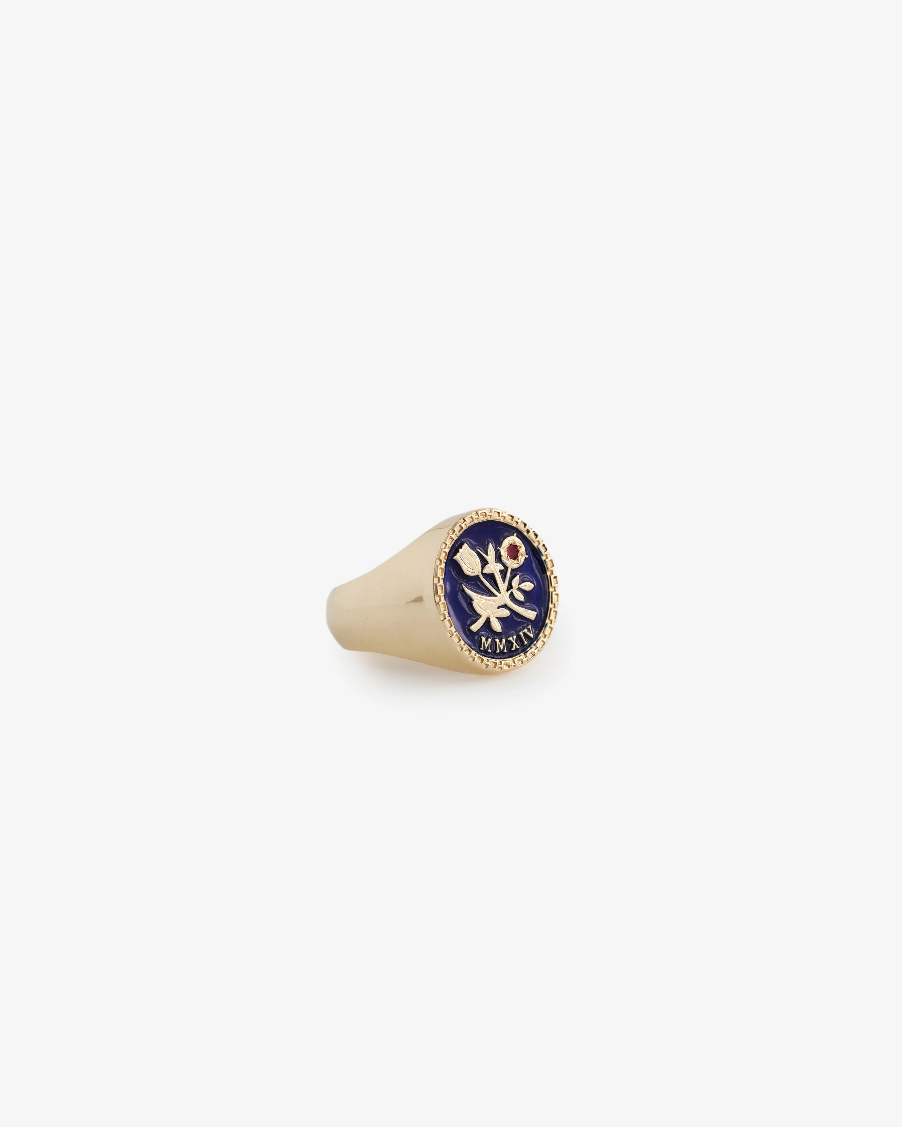 14Kt Queens Crest Ring - Image 2